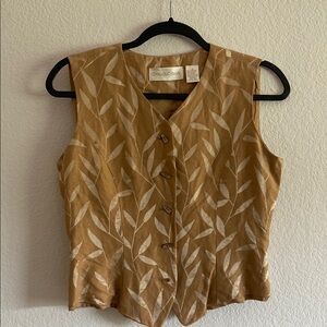 Dana Buchman Gold Sleeveless Fitted Blouse